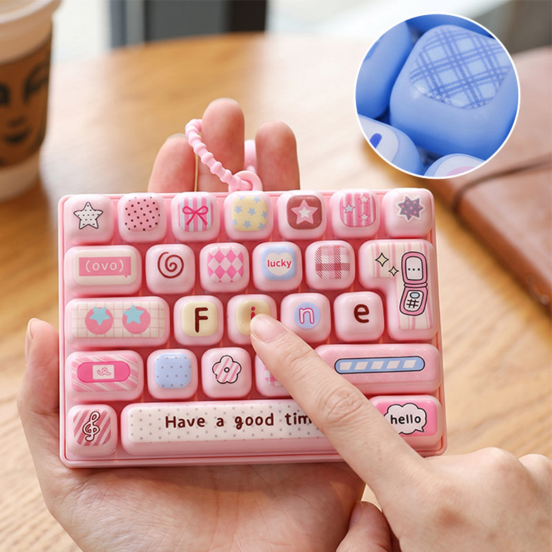 26-Key Keyboard Cute Cartoon Clicky Keyboard Bag Pendant