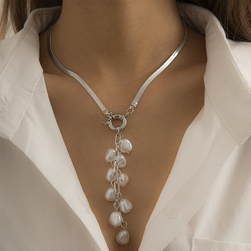 CREATIVE PEARL NECKLACE