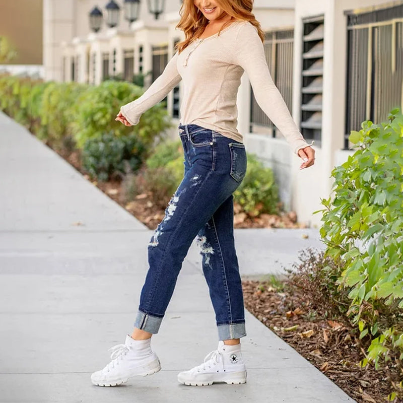 Torn Hole Mid-Waist Calf Pants