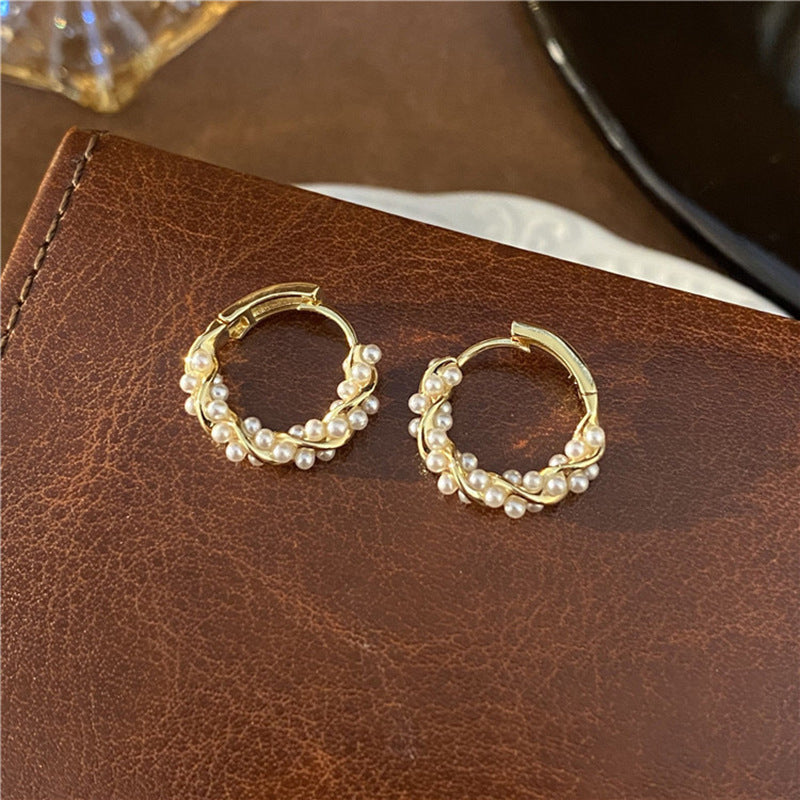 TWISTED PEARL EARRINGS (PAIR)