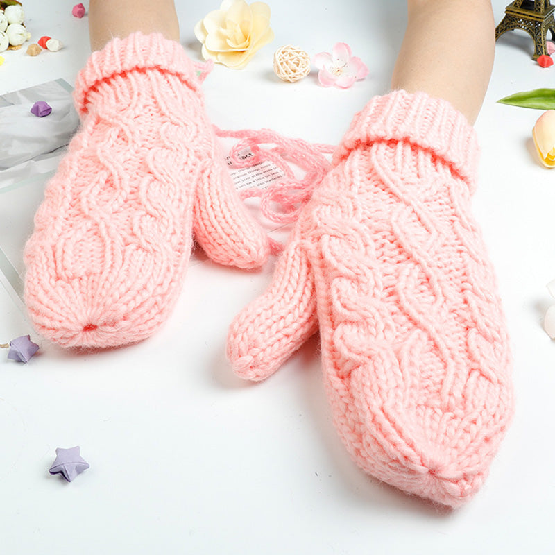 Diamond-shaped Finger-covered Woolen Gloves