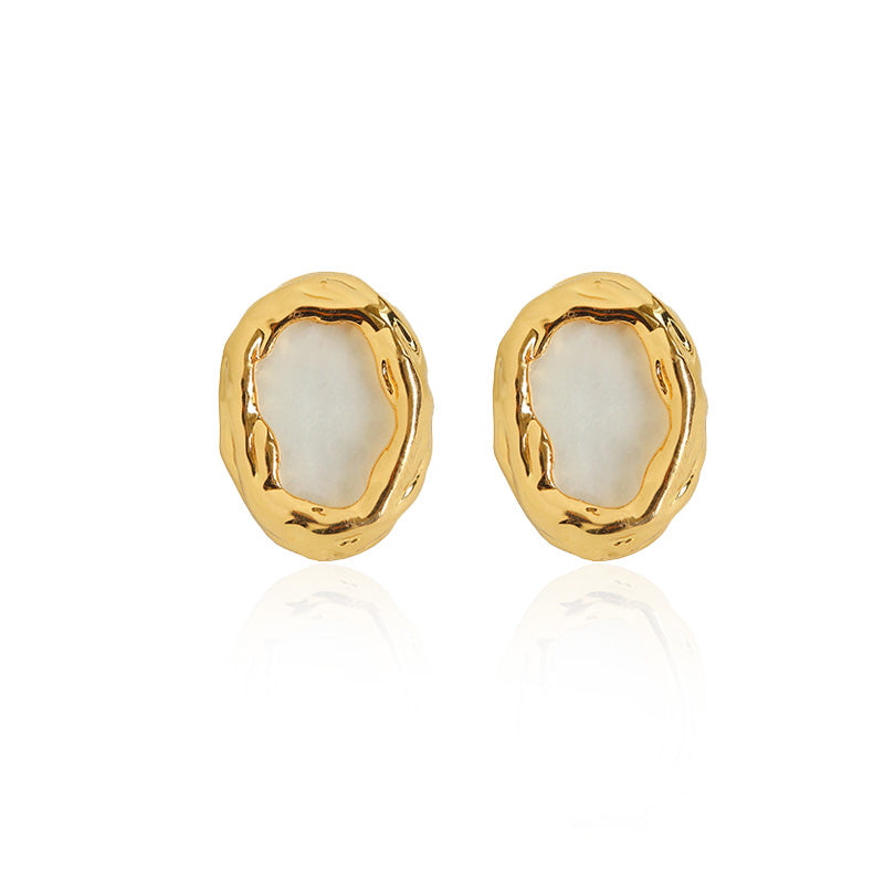 Vintage Oval Shell Shape Stud Earrings