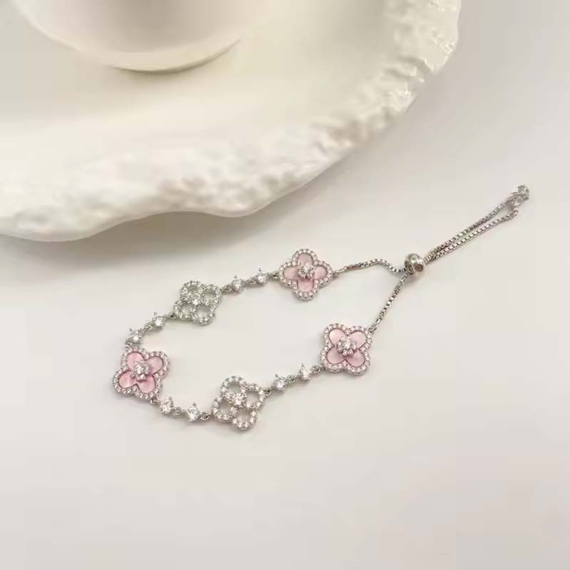 Pink Four-Leaf Clover Bracelet