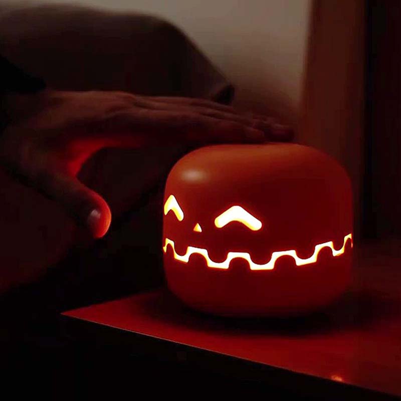 Halloween Creative Pumpkin Dimming Timer Night Light