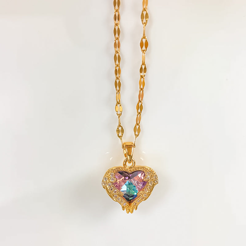 FAE HEART NECKLACE