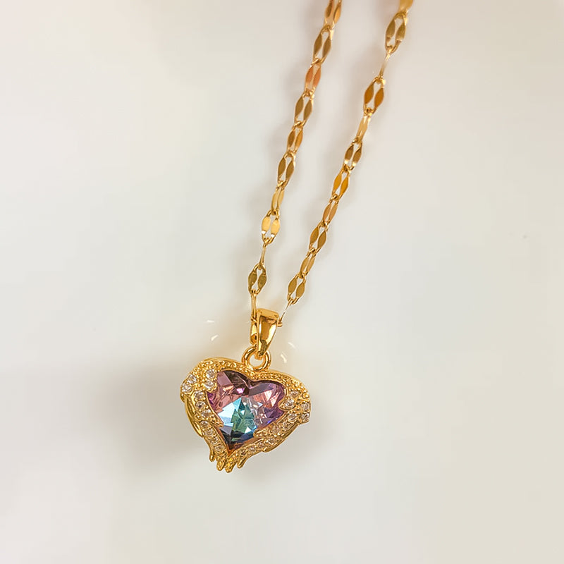 FAE HEART NECKLACE