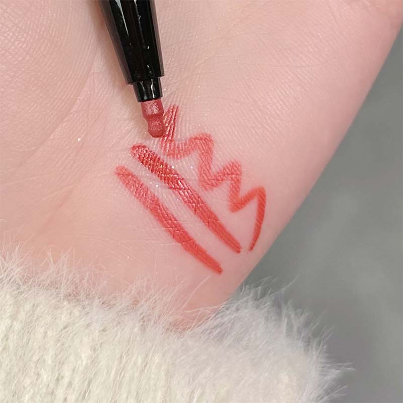 Long-lasting liquid lipstick