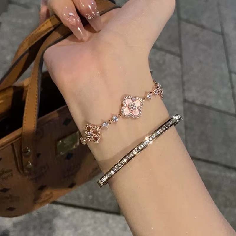 Pink Four-Leaf Clover Bracelet