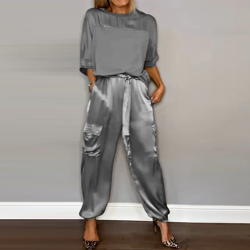 Women's Smooth Satin Half-sleeved Top and Pant Suit