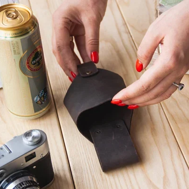 Belt drink holder