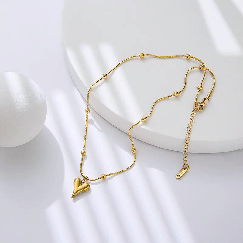 Chill Out Style Love Chain