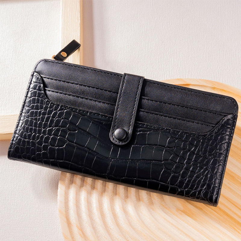 Vintage Long Wallet with Oil Finish