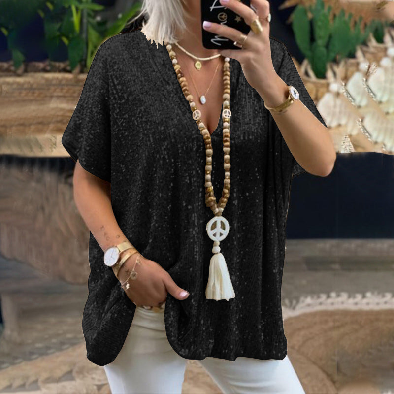 Loose-fitting V-neck T-shirt with Sequins