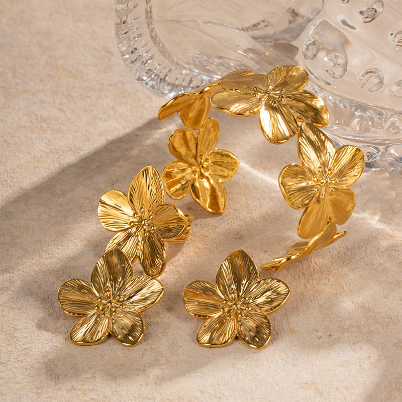 Gold Flower Jewellery