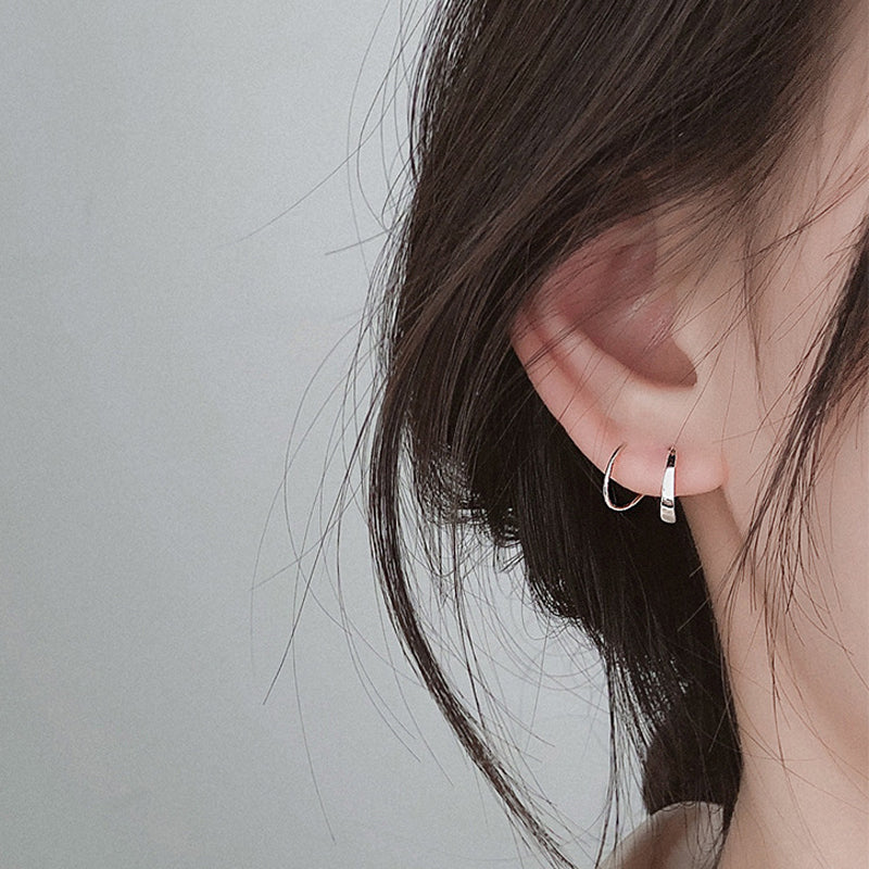 Minimal Spiral Hoop Twist Earrings (Thick Hoop Version)