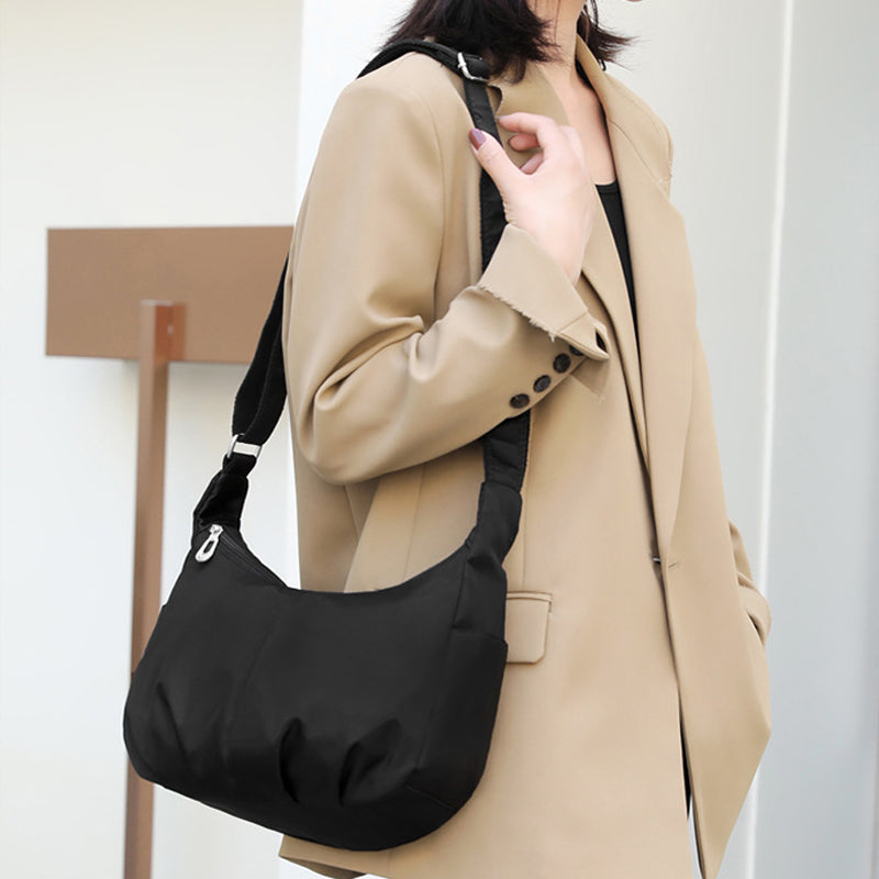 Nylon Fabric Dumpling Bag