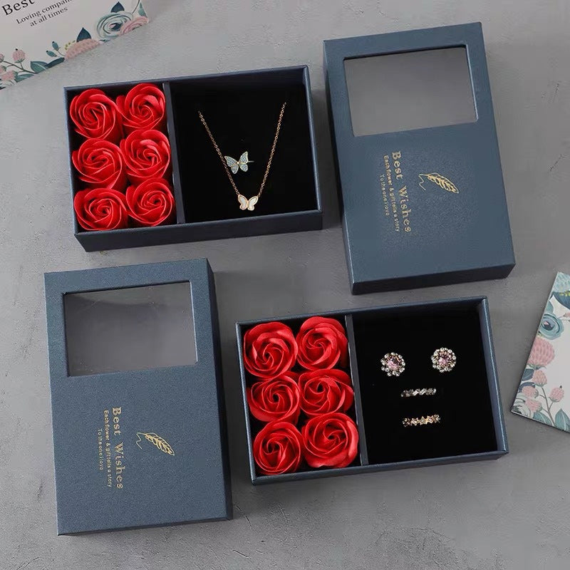 Six Roses Gift Box