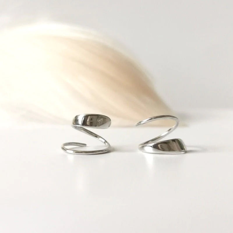 Minimal Spiral Hoop Twist Earrings (Thick Hoop Version)