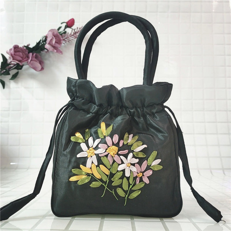 Embroidered Floral Pattern Pouch