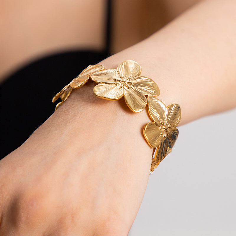 Gold Flower Jewellery