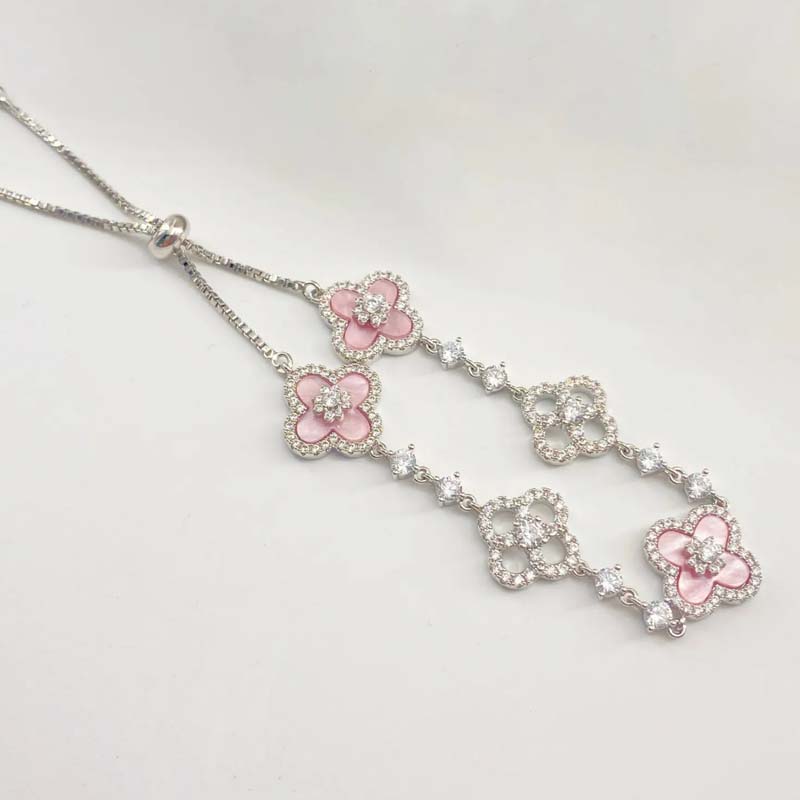 Pink Four-Leaf Clover Bracelet