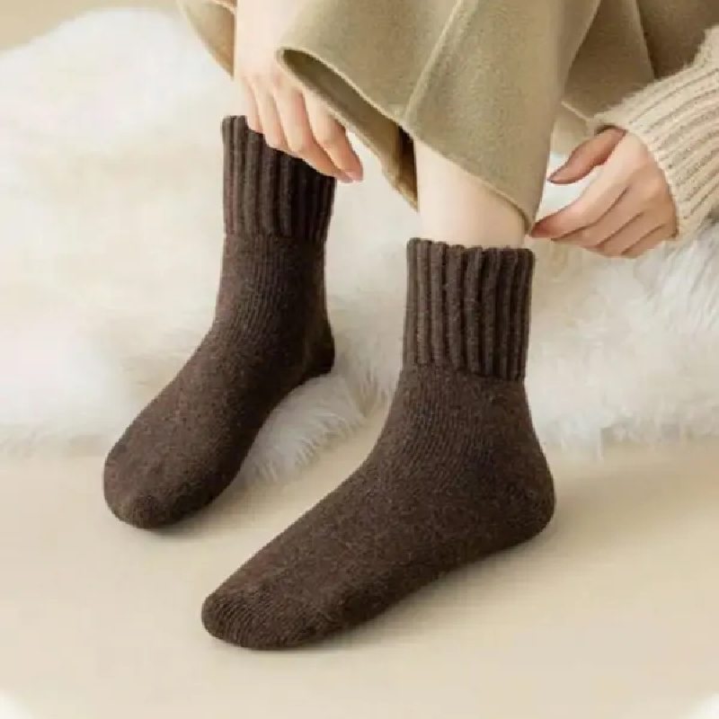5 Pairs of Thick and Comfortable Socks