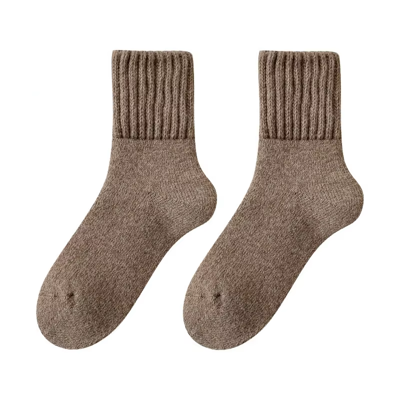 5 Pairs of Thick and Comfortable Socks
