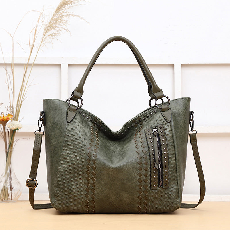 Lightweight Large Capacity Elegant Rivet Tote Bag