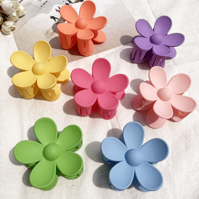 Frosted Flower Clip