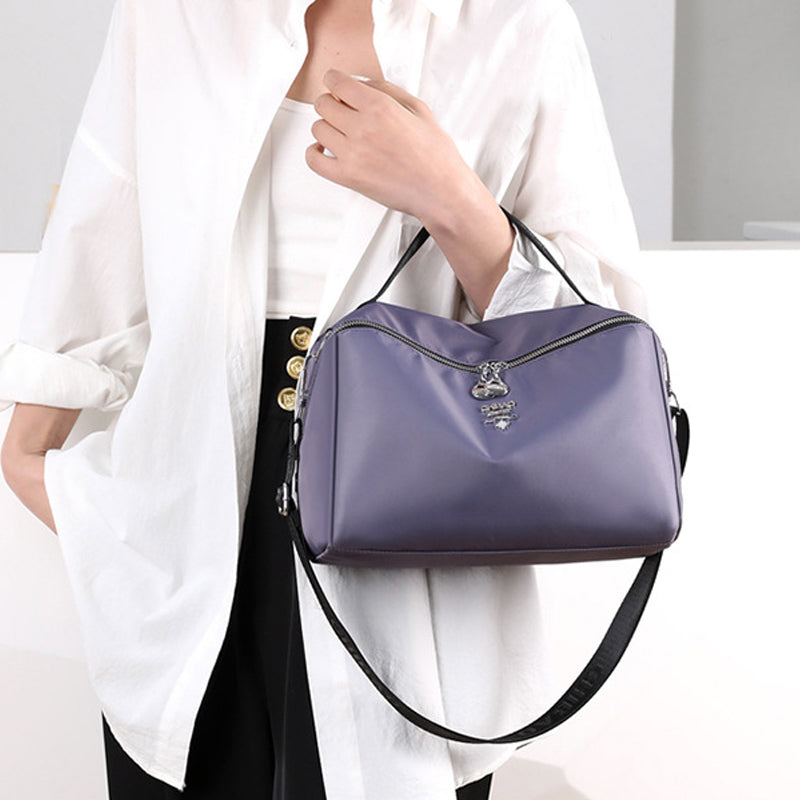 Leisure Nylon Shoulder Bag
