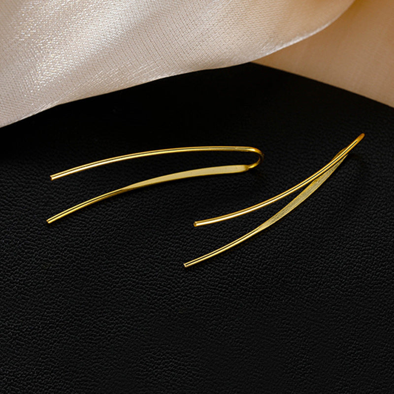 MINIMALIST CLIMBER EARRINGS