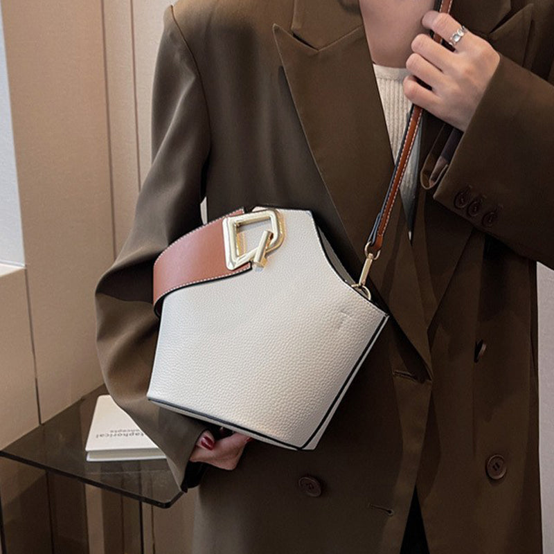 Color Clashing Shoulder Bucket Bag