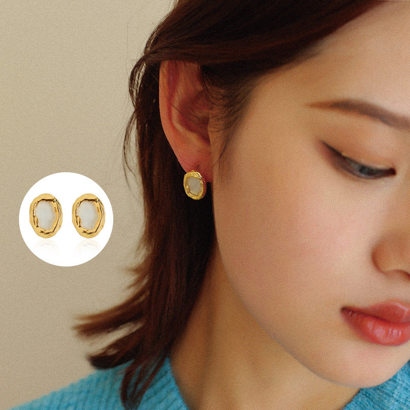 Vintage Oval Shell Shape Stud Earrings