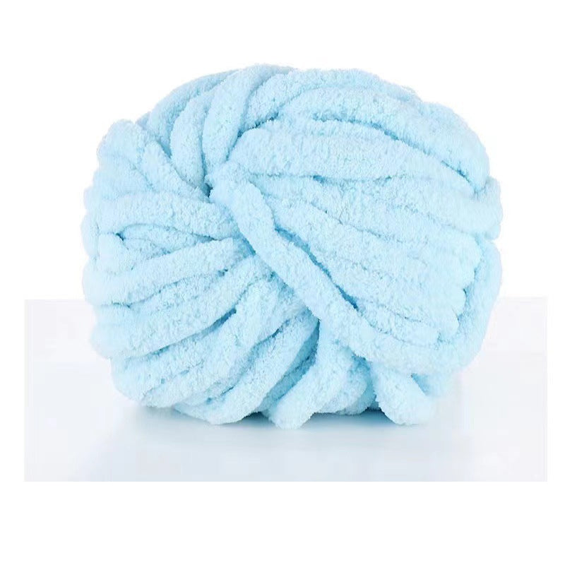 Super Bulky Chunky Knit Blanket Yarns
