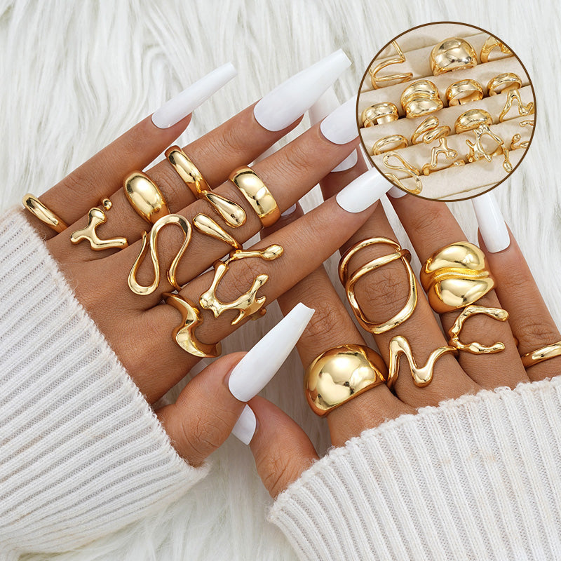 Fashionable designer ring set