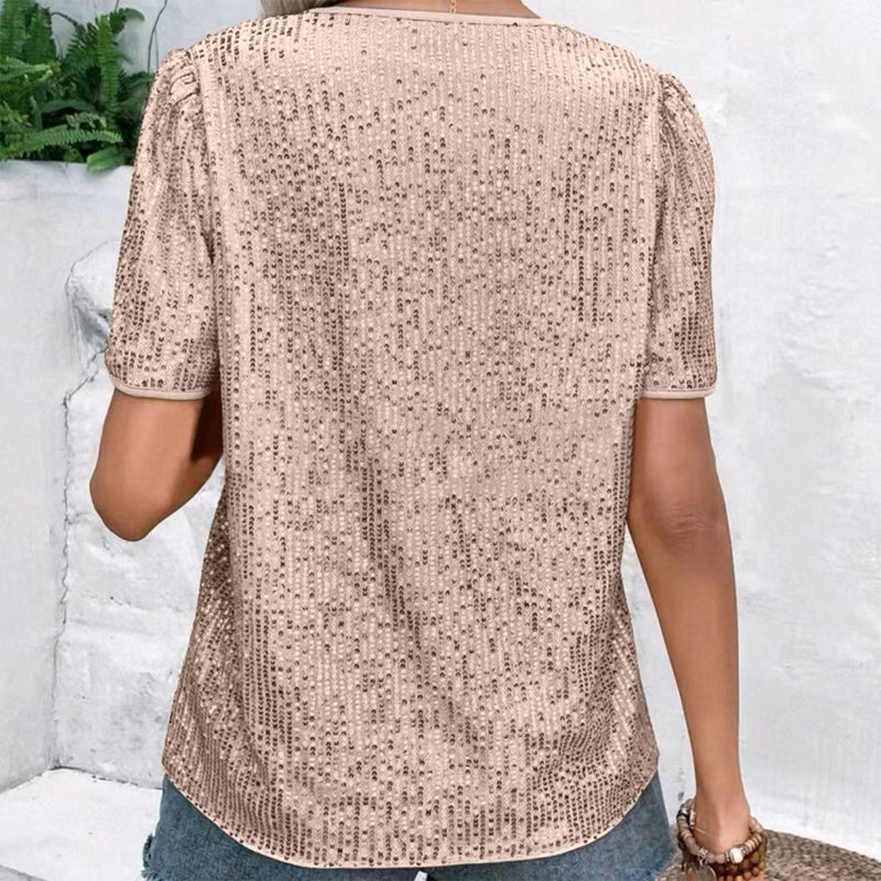Short-sleeved V-neck T-shirt