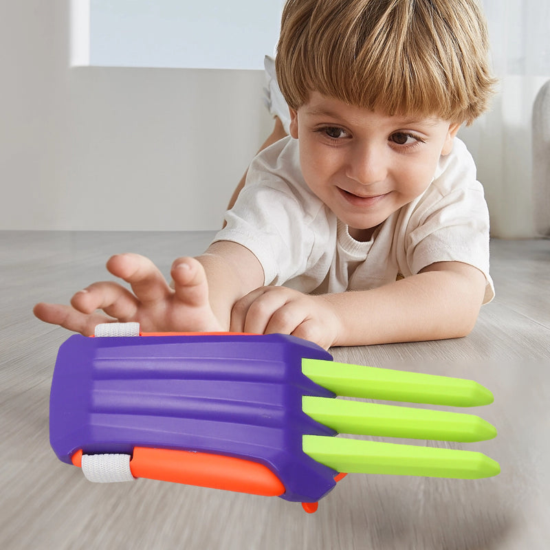 Carrot Paw Retractable Toy