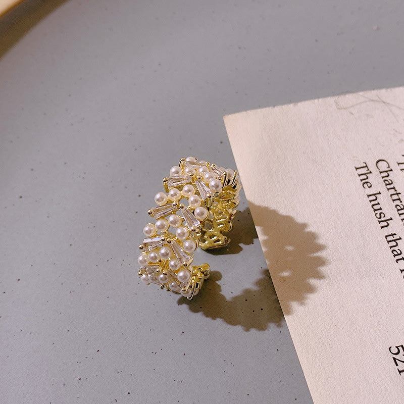 Eliora Crystal Pearl Ring