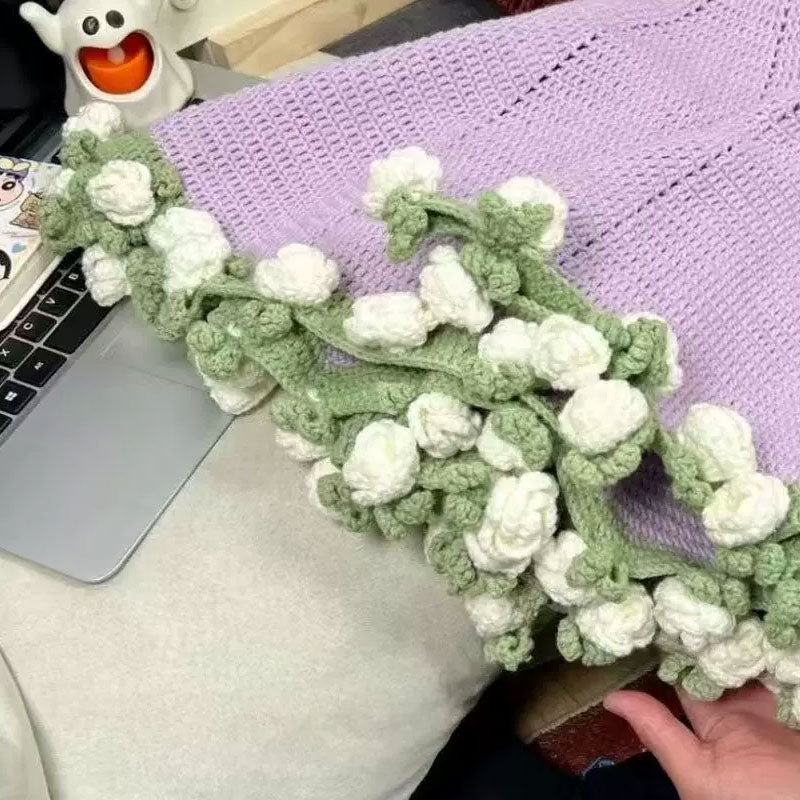 DIY Rose Bouquet Blanket