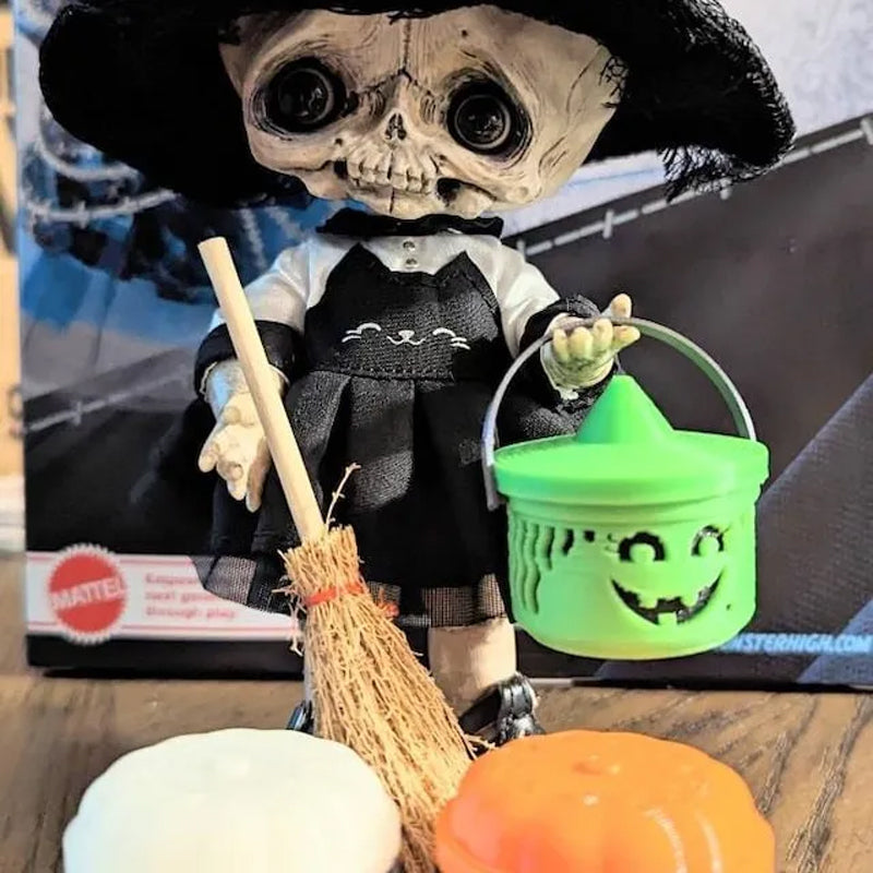 Mini Halloween Nostalgia Bucket