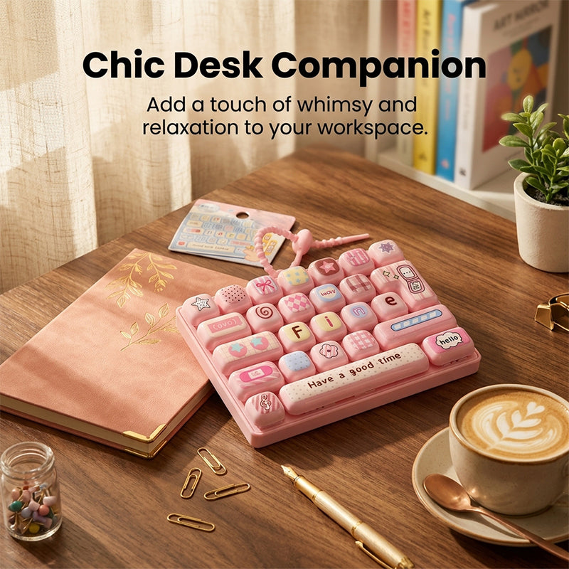 26-Key Keyboard Cute Cartoon Clicky Keyboard Bag Pendant