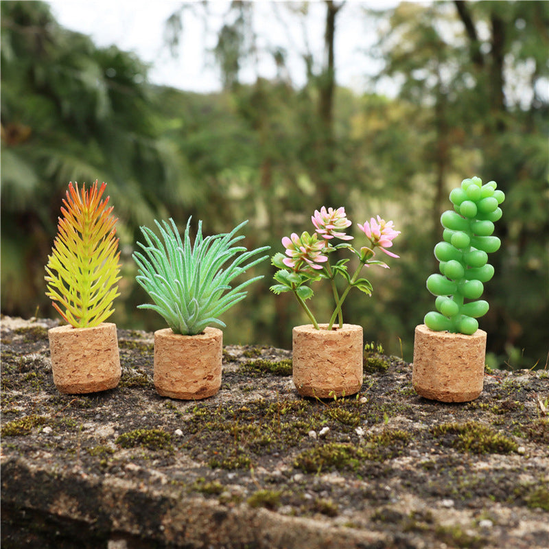 Mini Stereo Simulation Succulent Car Clip Fridge Magnet