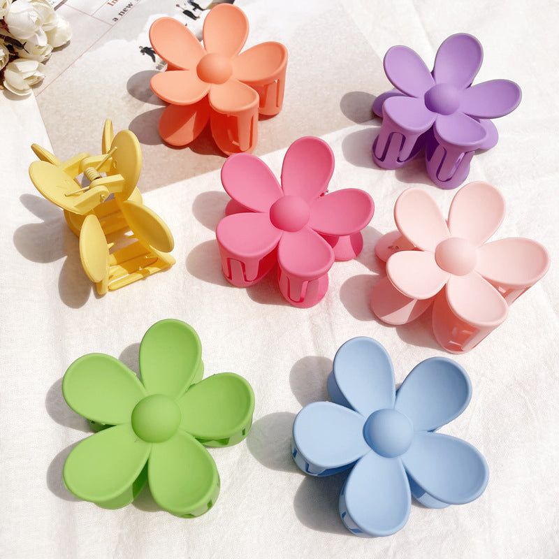 Frosted Flower Clip