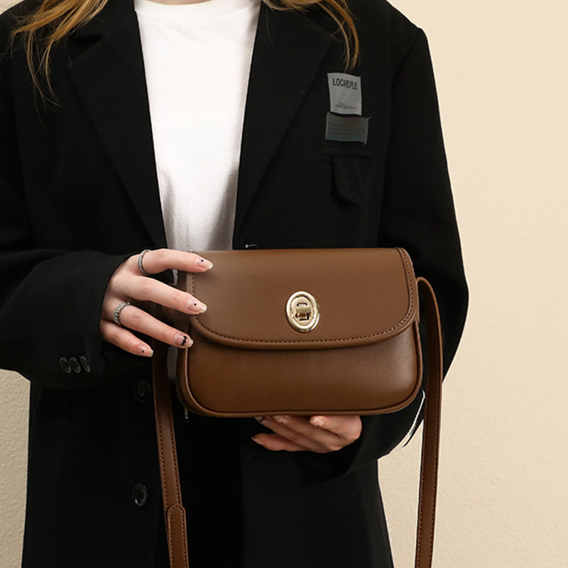 Small square bag with lock clasp