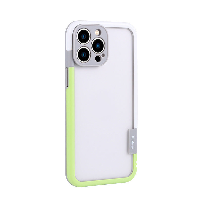 Phone case with colour-blocking frame