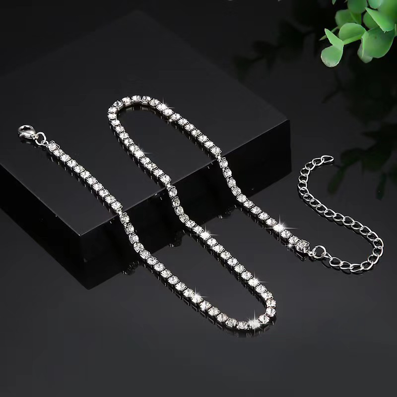 Diamond Clavicle Necklace