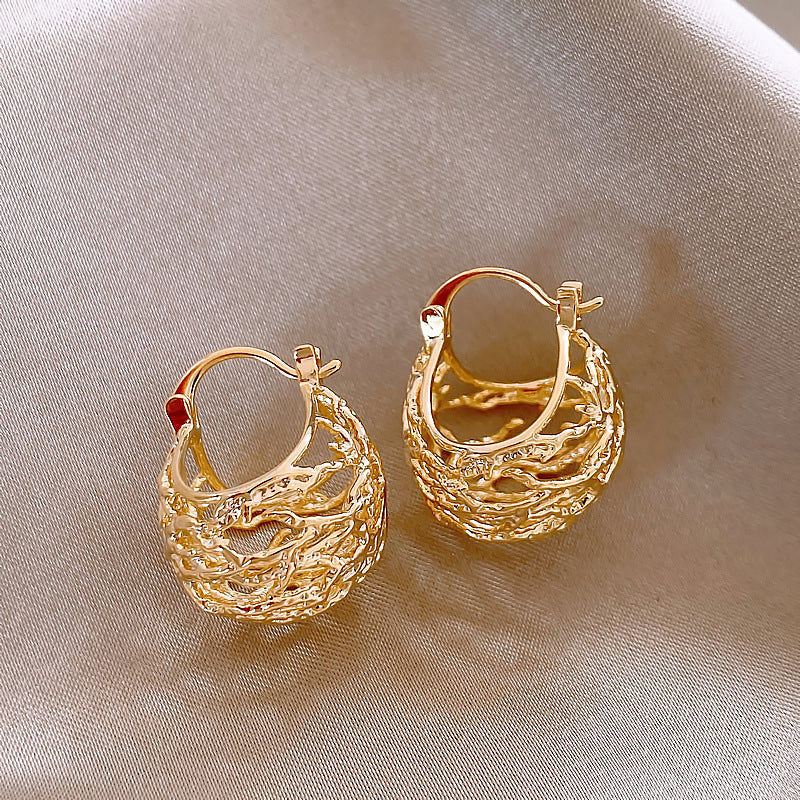 Fashion Cutout Earrings