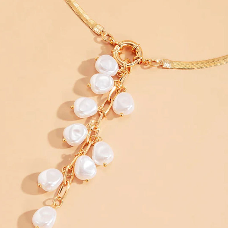 CREATIVE PEARL NECKLACE