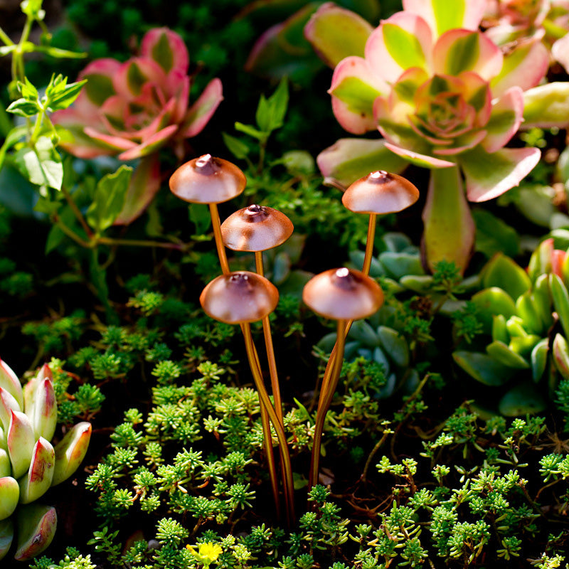 Simulation small mushroom ornaments