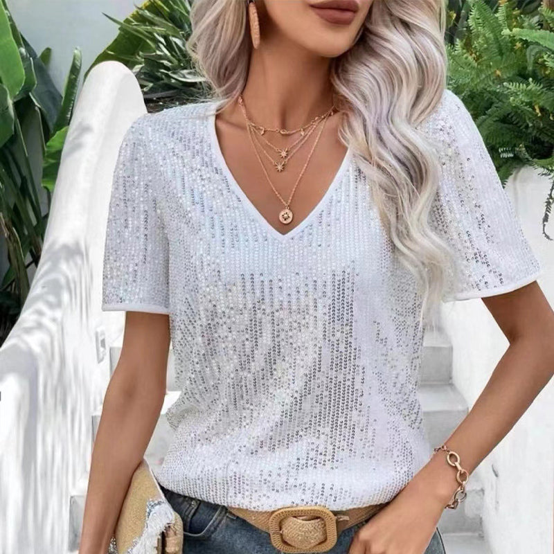 Short-sleeved V-neck T-shirt
